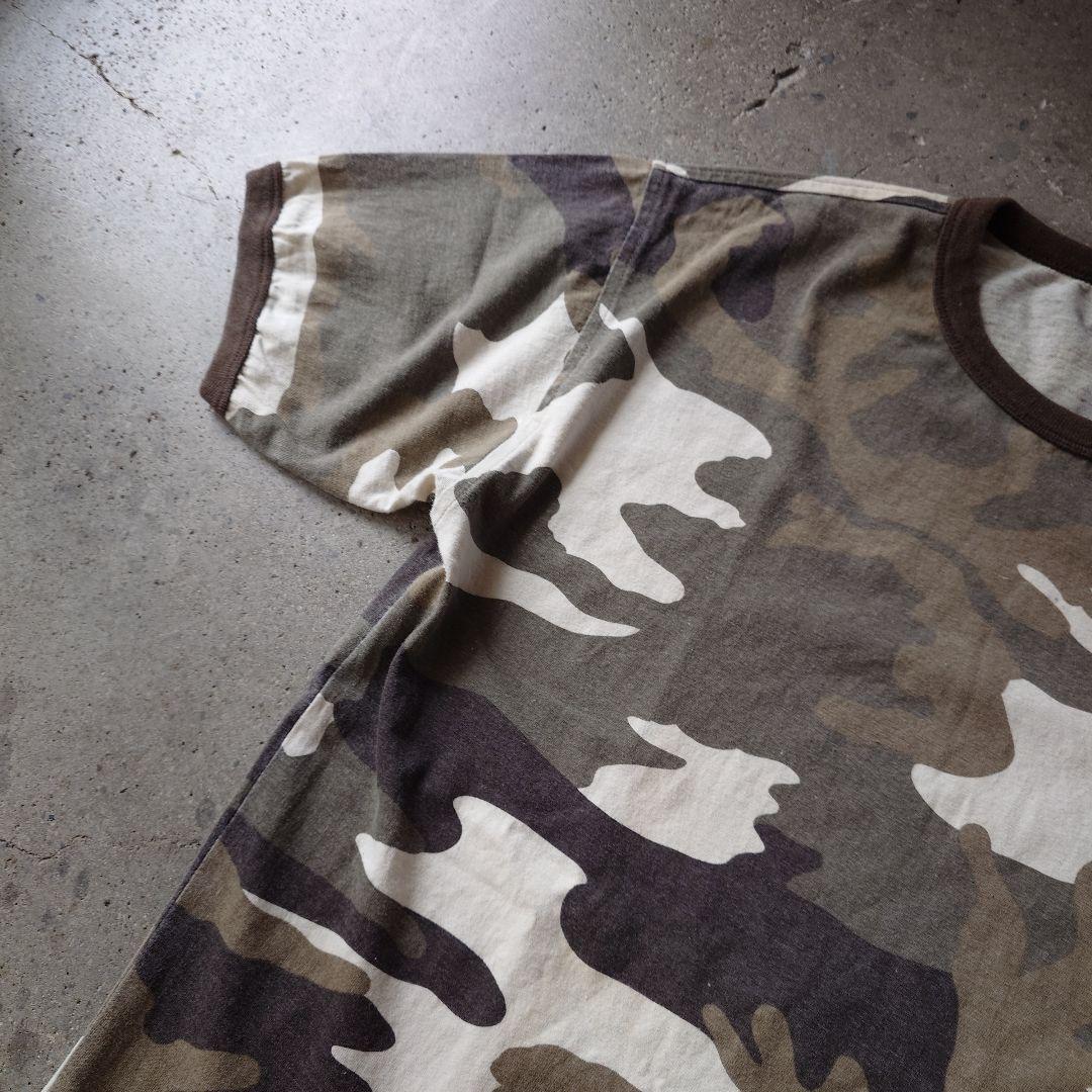 STUSSY 90s camo tee