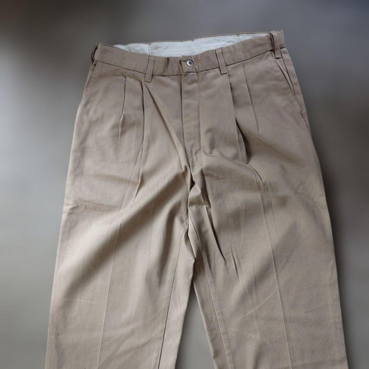 deadstock 2tuck chino w34L34