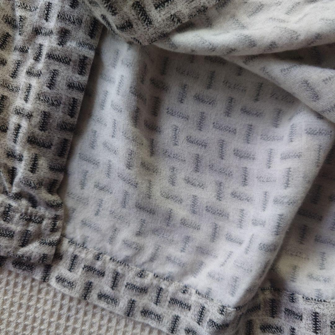 Rayon dot pattern shirts M