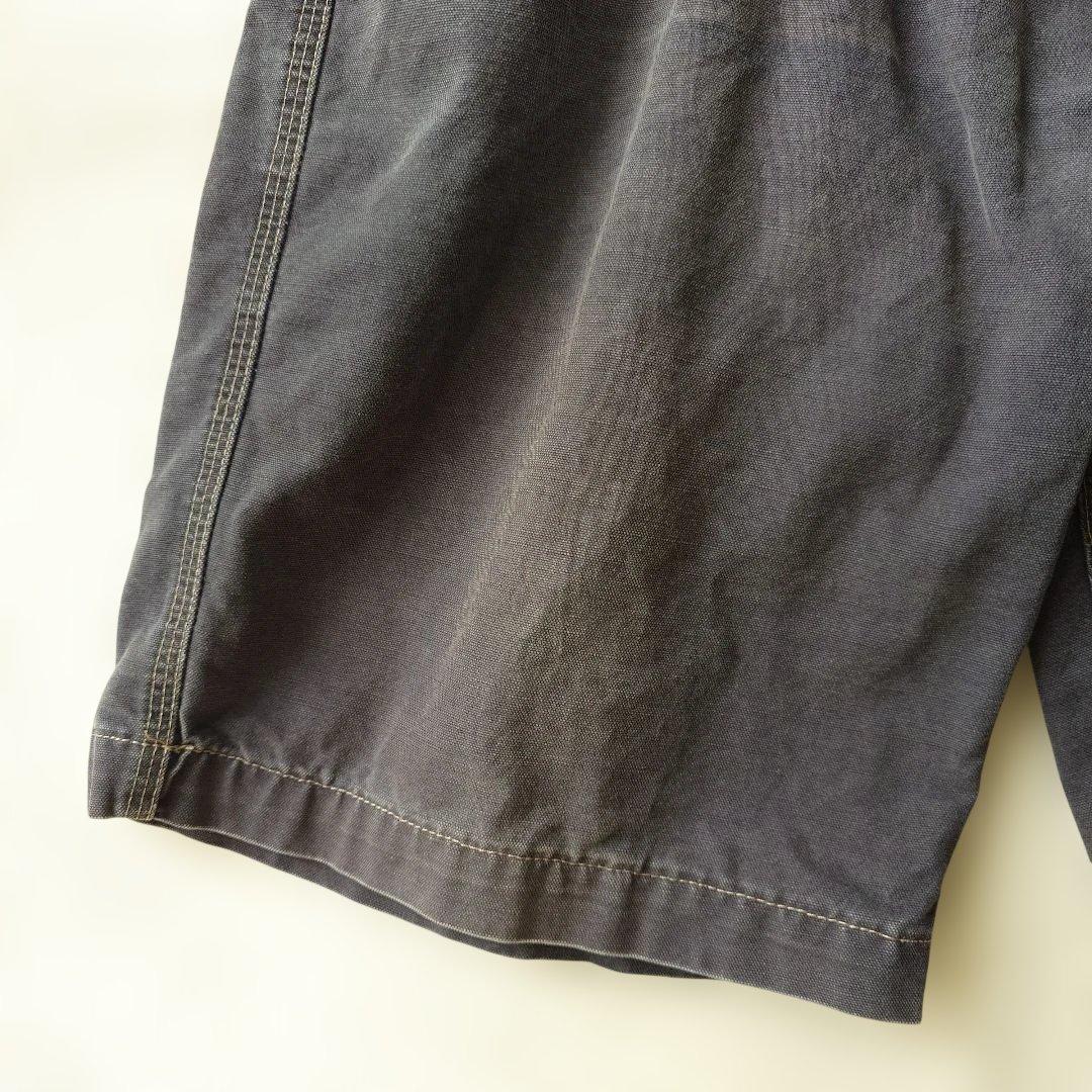 Levis duck shorts W36