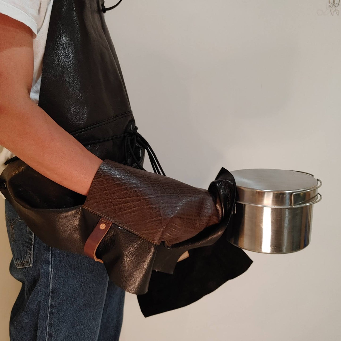 BY ME Leather Outdoor Apron アウトドアエプロン