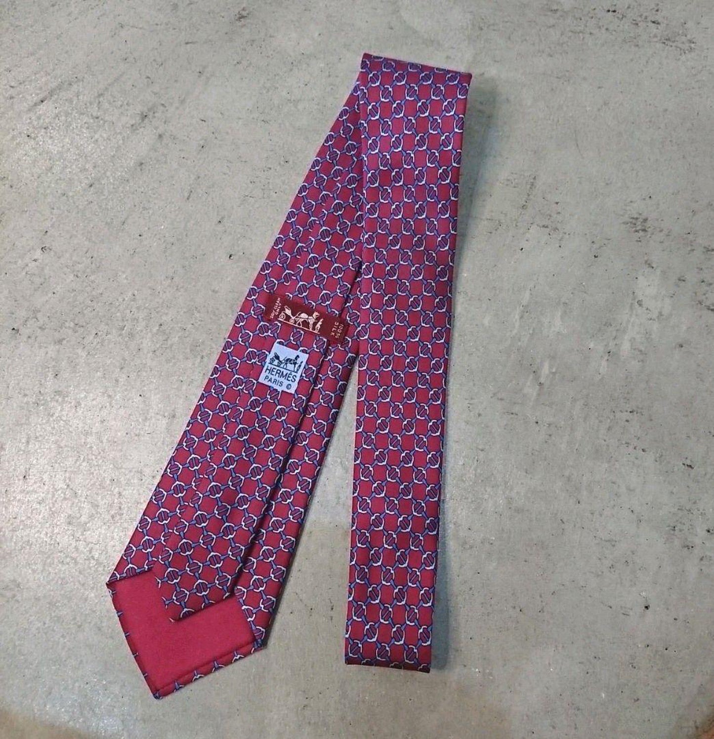 HERMES Silk100% necktie made in France エルメス シルクネクタイ