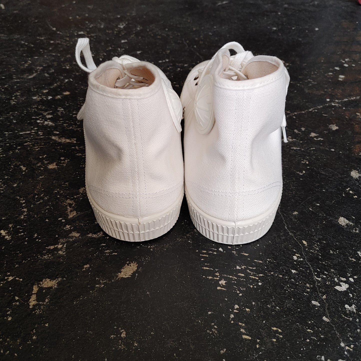Deadstock militarycanvas  sneaker チェコ軍 キャンパススニーカー