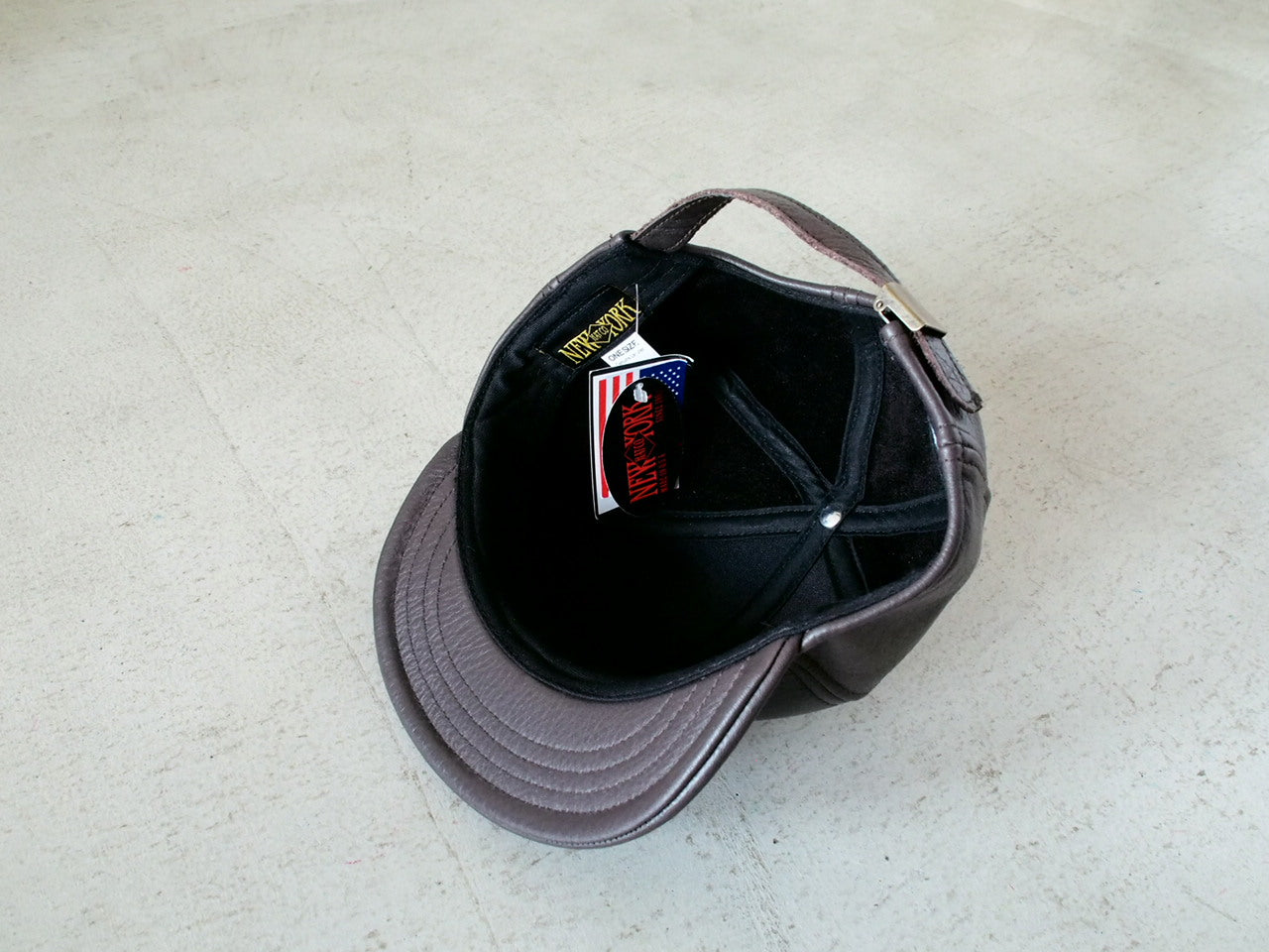 TAHOE×NEWYORK HAT ニューヨークハット 別注 レザーキャップ ベースボールキャップ BB CAP ショートブリム フリップキャップ