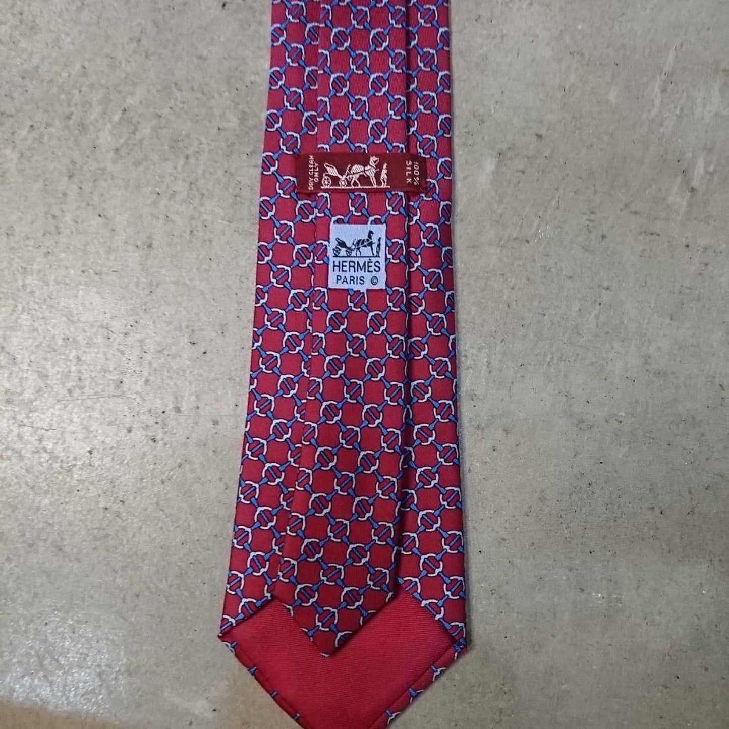 HERMES Silk100% necktie made in France エルメス シルクネクタイ