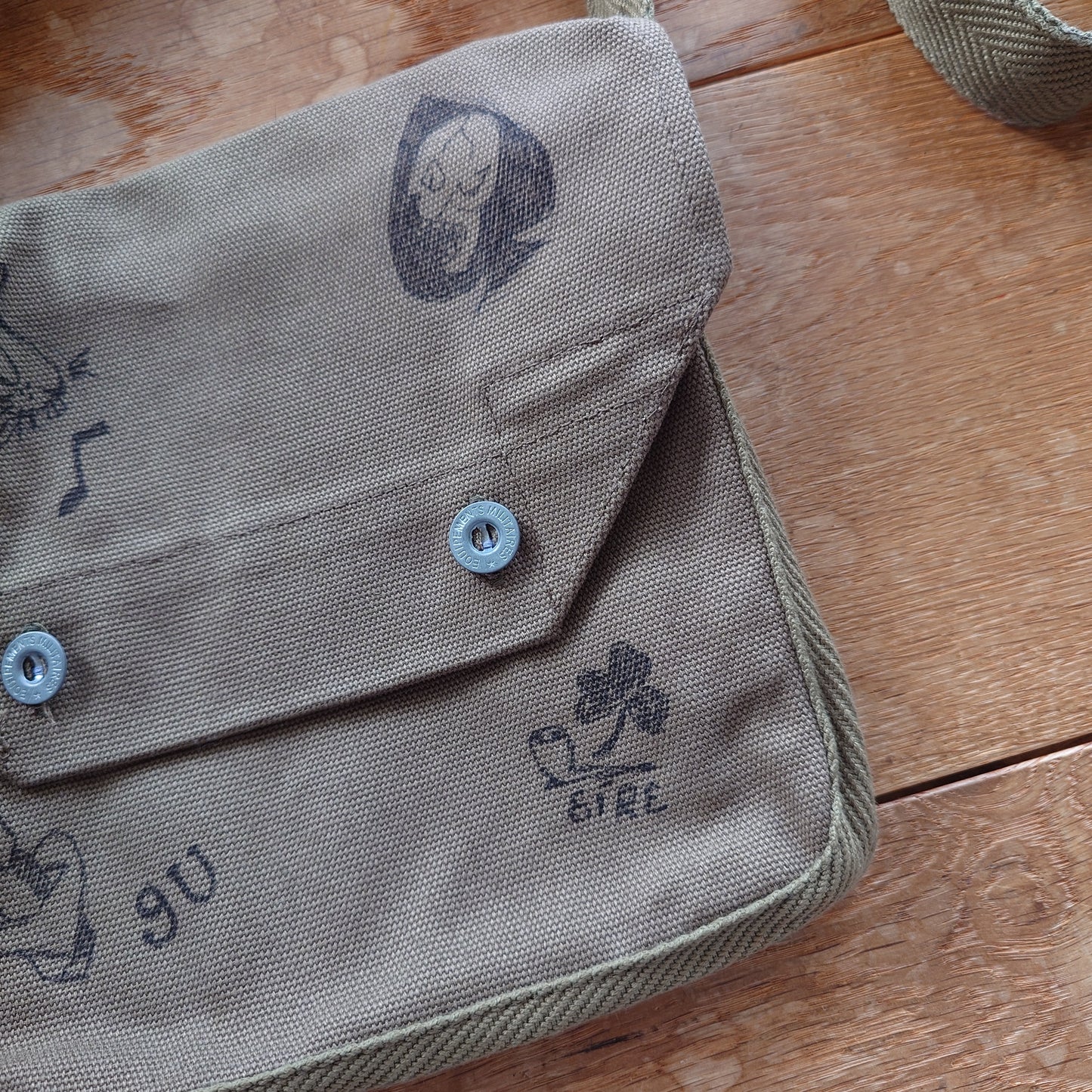 M38 French Breadbag Hand Drawing
