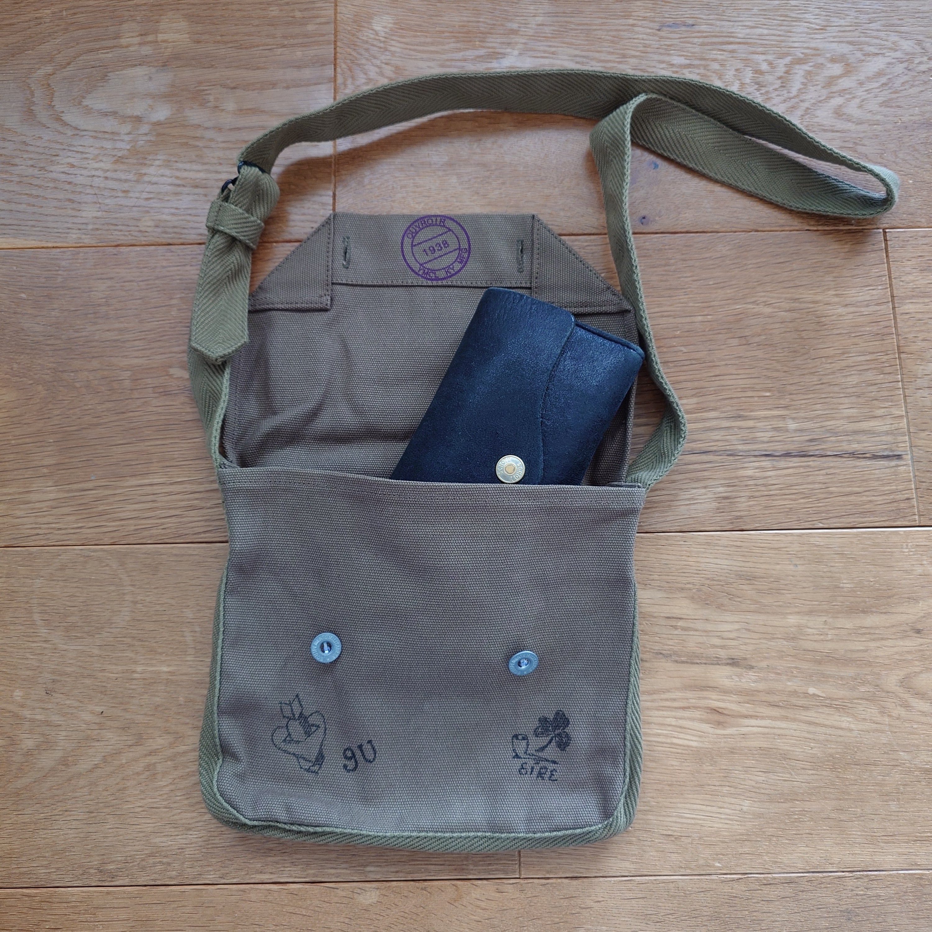 M38 French Breadbag Hand Drawing