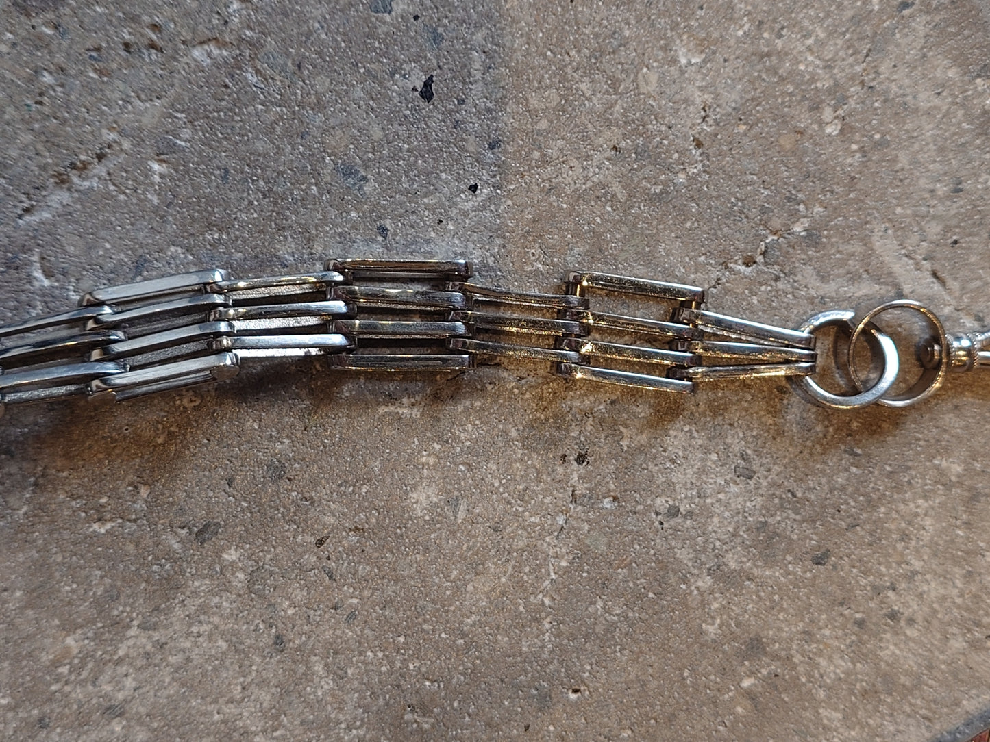 FREEMAISON WALLET CHAIN