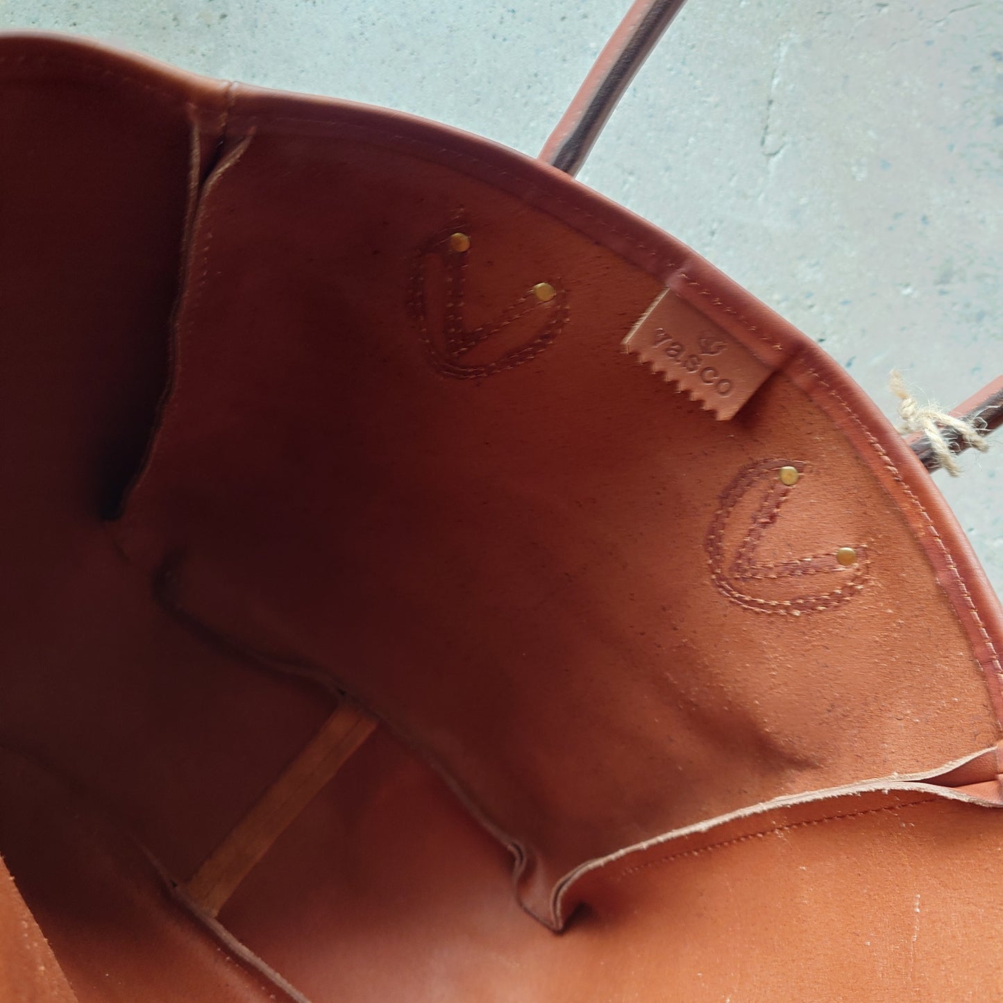 VASCO LEATHER OLD TOTE BAG-LARGE ヴァスコ　レザートートバッグ