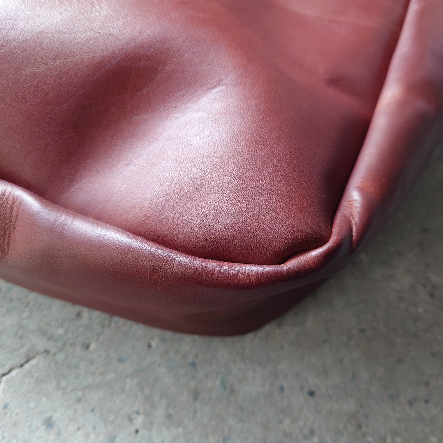 VASCO LEATHER OLD TOTE BAG-MIDIUM　ヴァスコ　レザートートバッグ