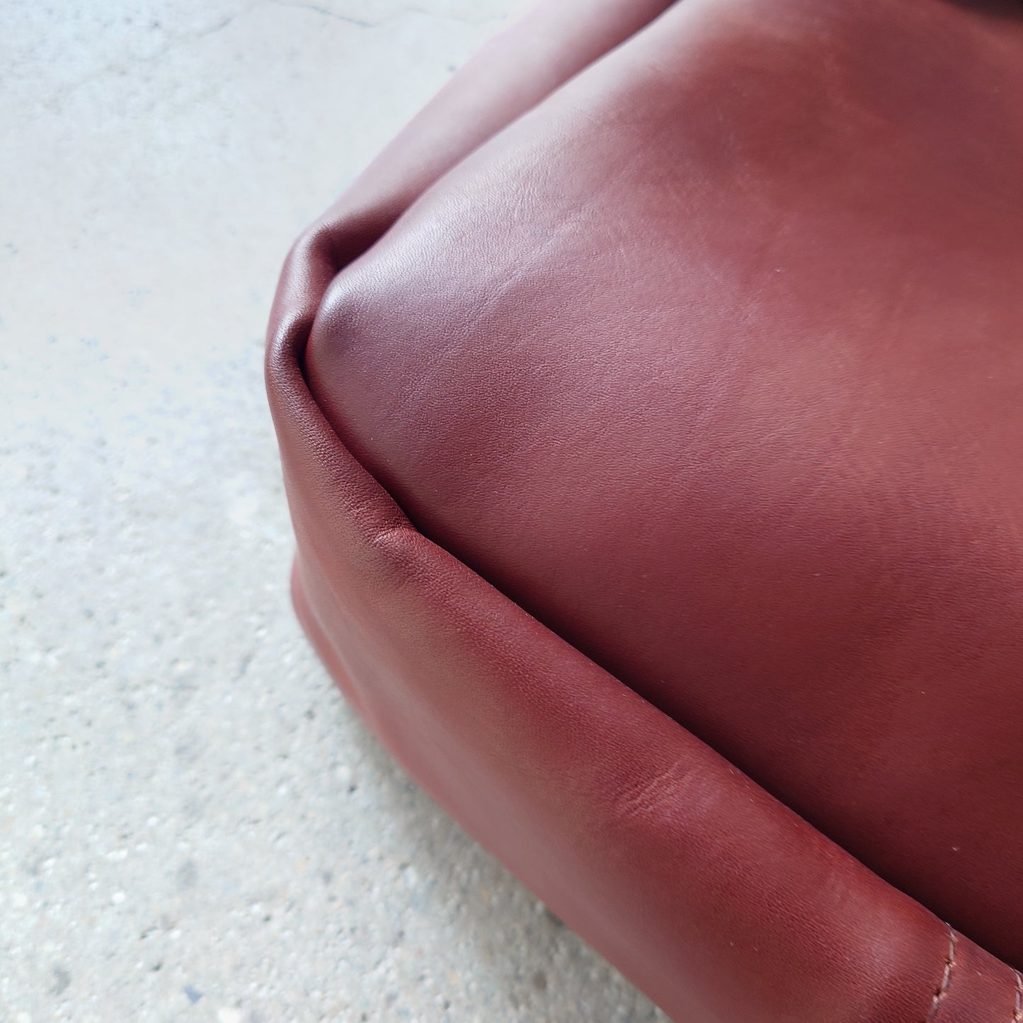 VASCO LEATHER OLD TOTE BAG-MIDIUM　ヴァスコ　レザートートバッグ