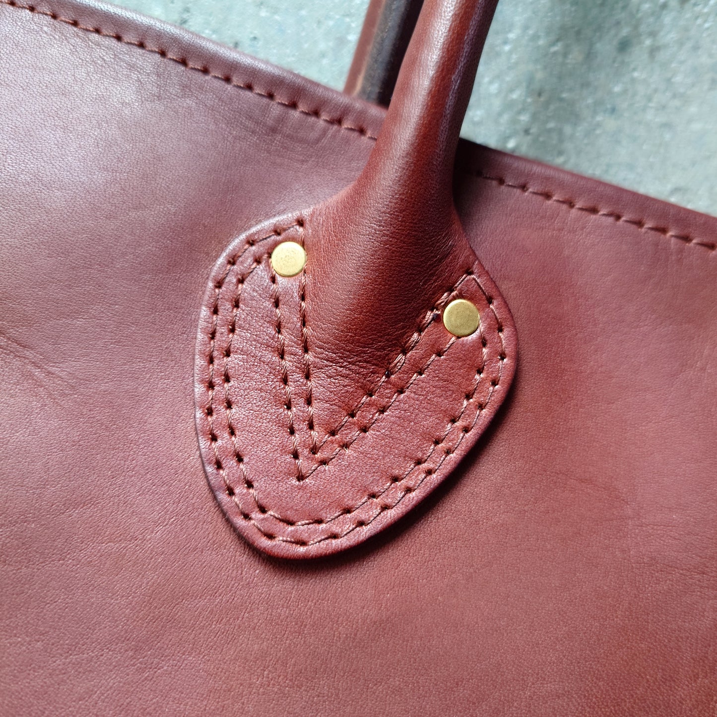 VASCO LEATHER OLD TOTE BAG-MIDIUM　ヴァスコ　レザートートバッグ