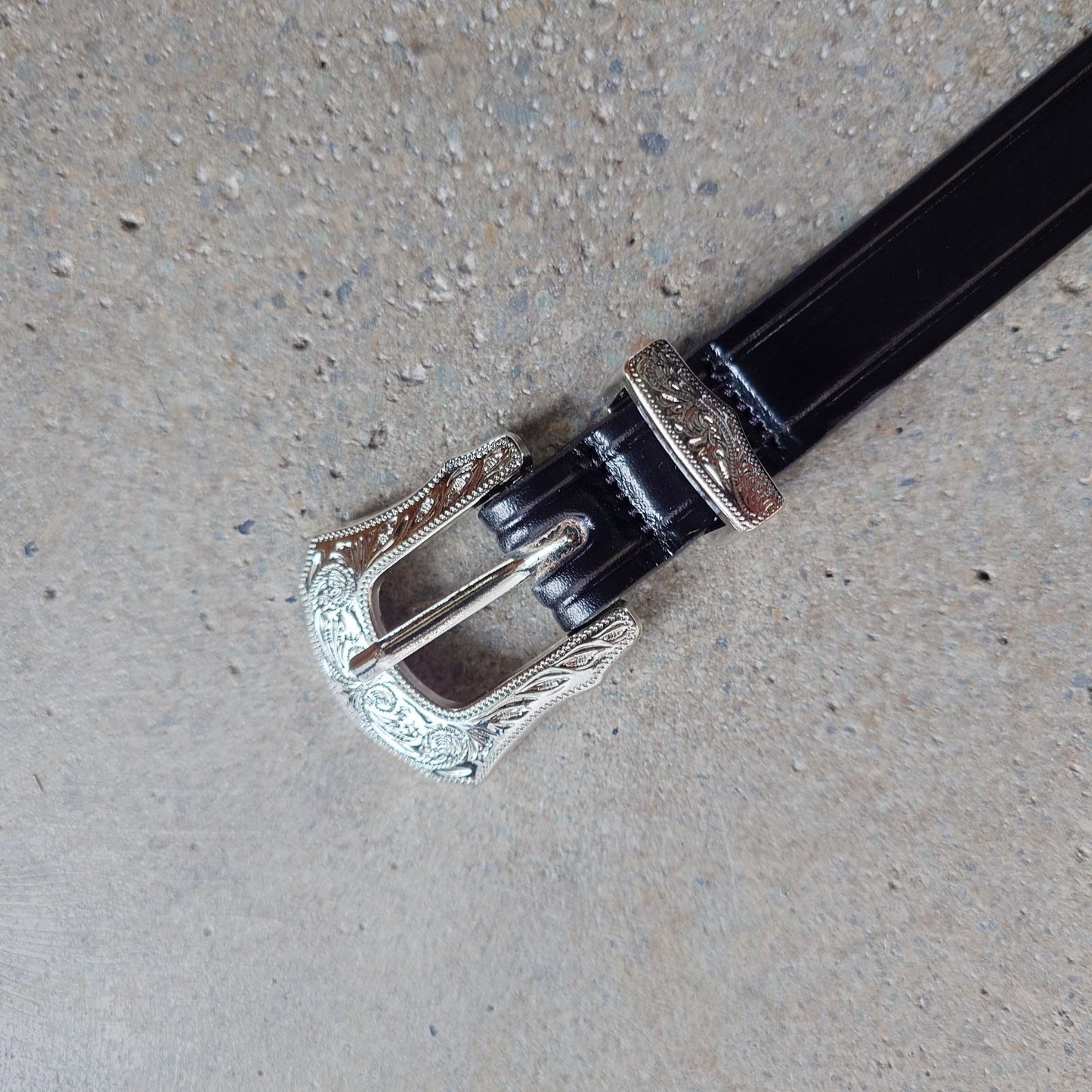 TORY LEATHER WESTERN BELT 2244 Made in USA トリーレザーナローベルト　ウエスタン　ブライドルレザー