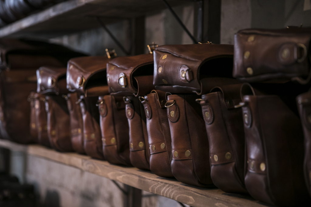 VASCO LEATHER OLD TOTE BAG-MIDIUM　ヴァスコ　レザートートバッグ