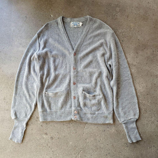 old acrylic knit cardigan HAMPTON BAY made in USA M