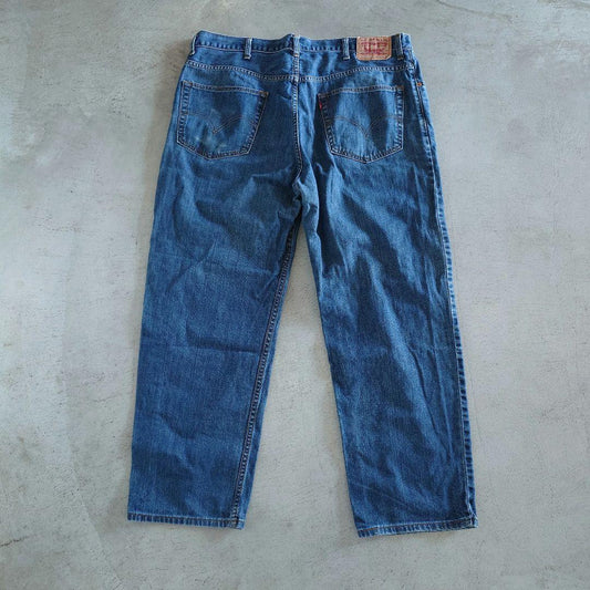 Used Levi’s リーバイス 550 Made in USA w42 L30　バギージーンズ