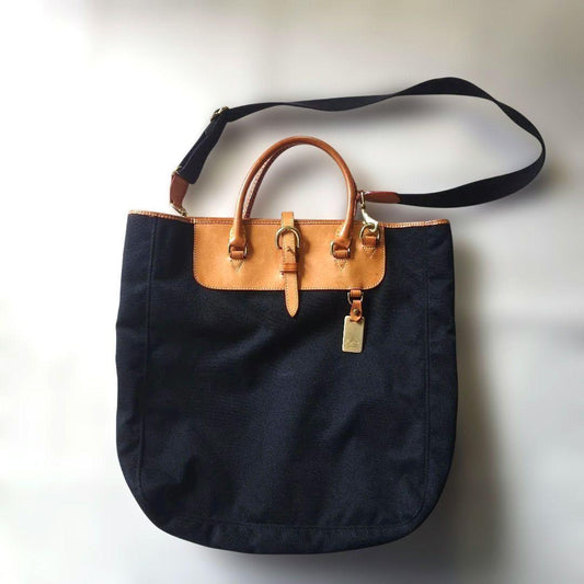 Dooney & Bourke 2way campus leather bag made in USA