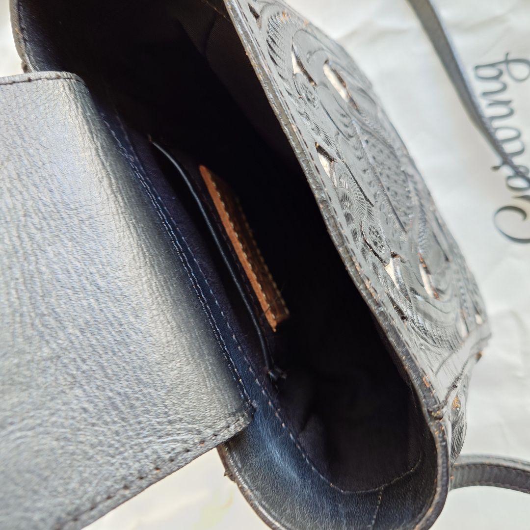 carving tribes  Leather shoulder bag カービングトライブス　レザーショルダーバッグ