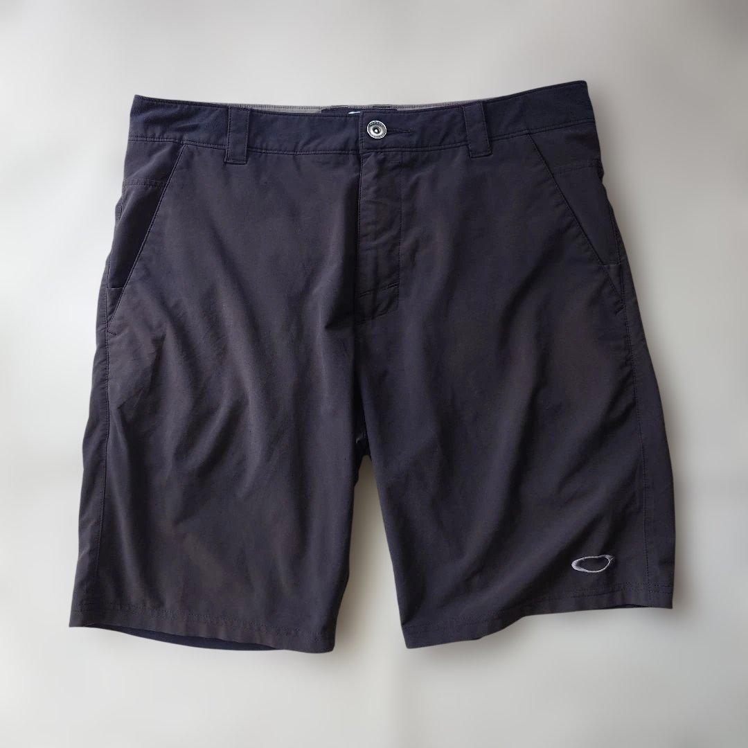 OAKLEY shorts W33 black