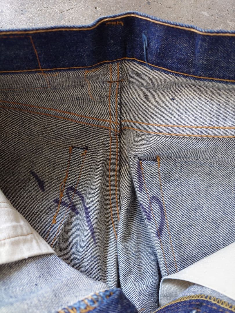 Levis 501 66前期　deadstock W27L28