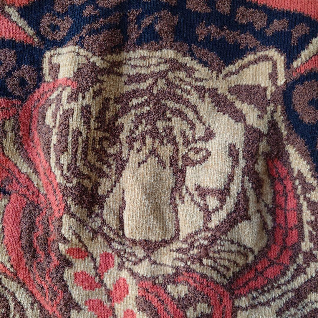 euro women knit op tiger