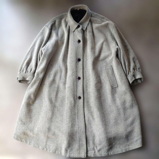 Yves Saint Laurent   wool over coat M