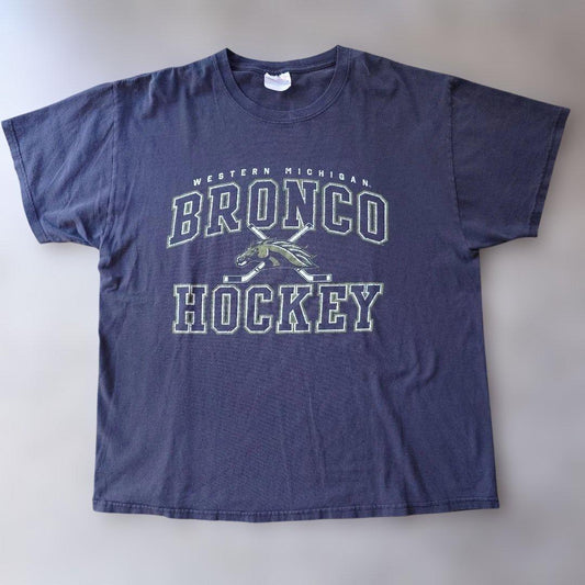 Fade BRONCO HOCKEY print tee XL
