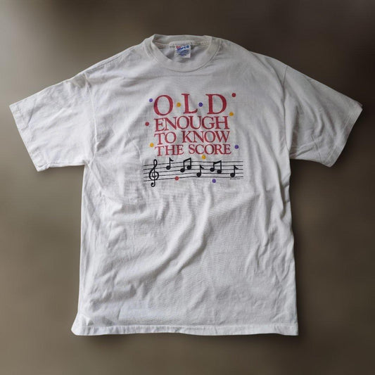 Hanes 90s single OLD ENOUGH TO KONW SCORE tee L