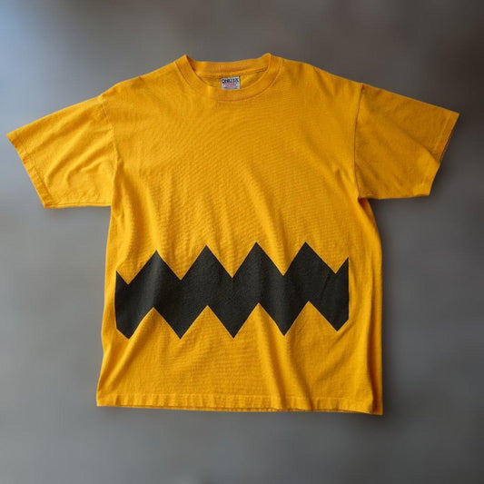 90s ONIETA chalie brown tee L