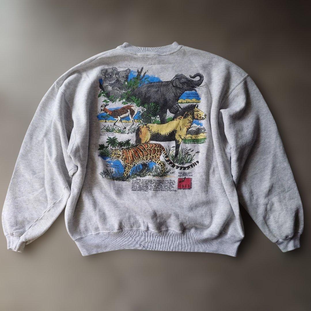 Hanes 90s sweat allover animals
