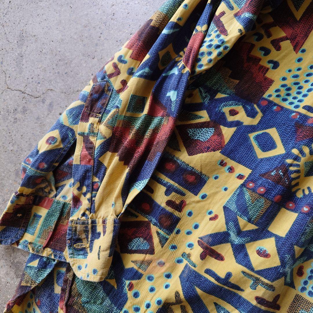 Used rayon ethnic pattern shirts M