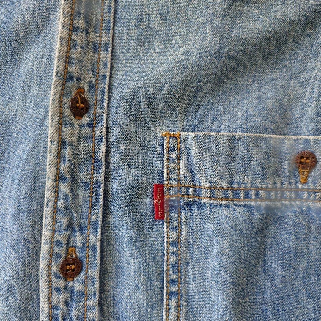 Levi's denim woek shirts M