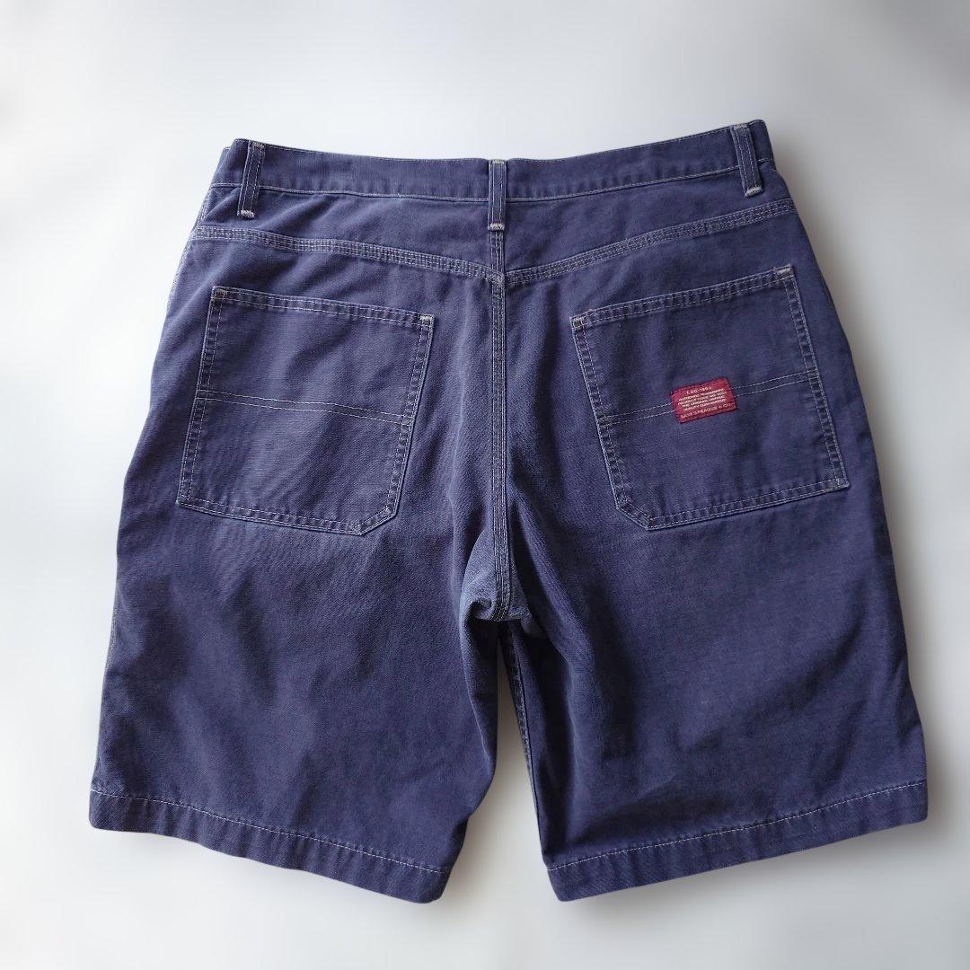 Levis duck shorts W36