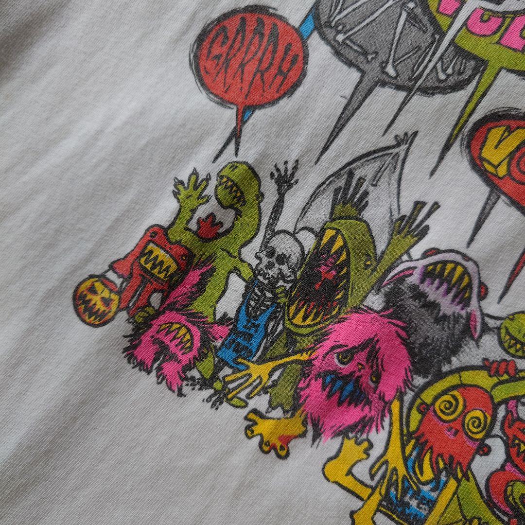 VOLCOM monster print tee L