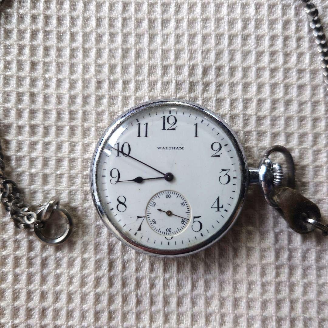 WALTHAM antique pocket watch since1910 USA