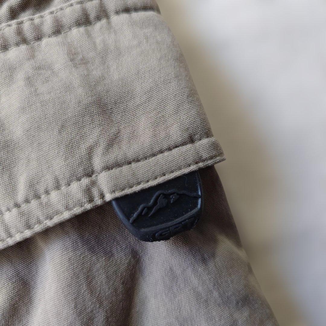 COLUMBIA omni teck shorts L