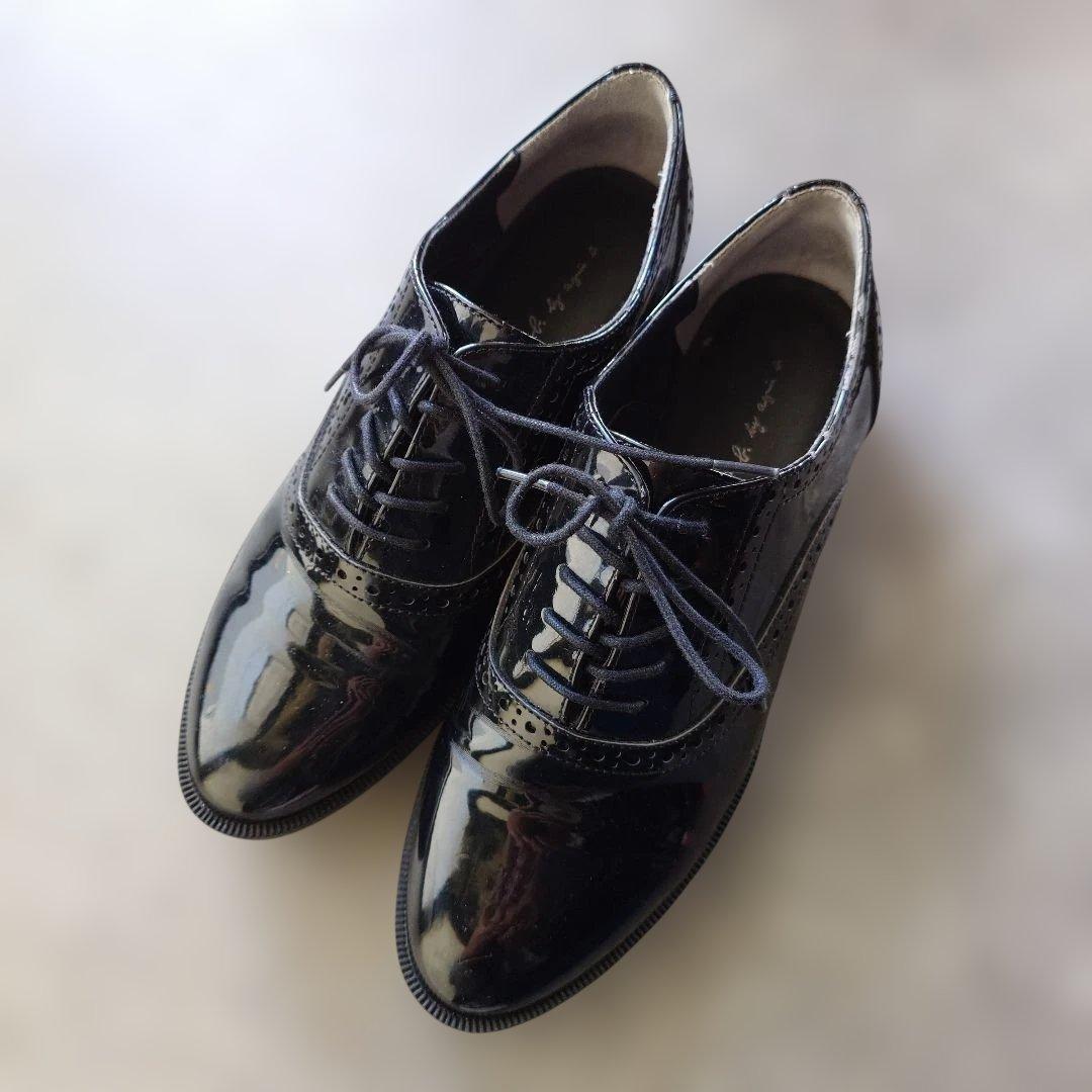 agnes b  enamel leather shoes 23.5cm