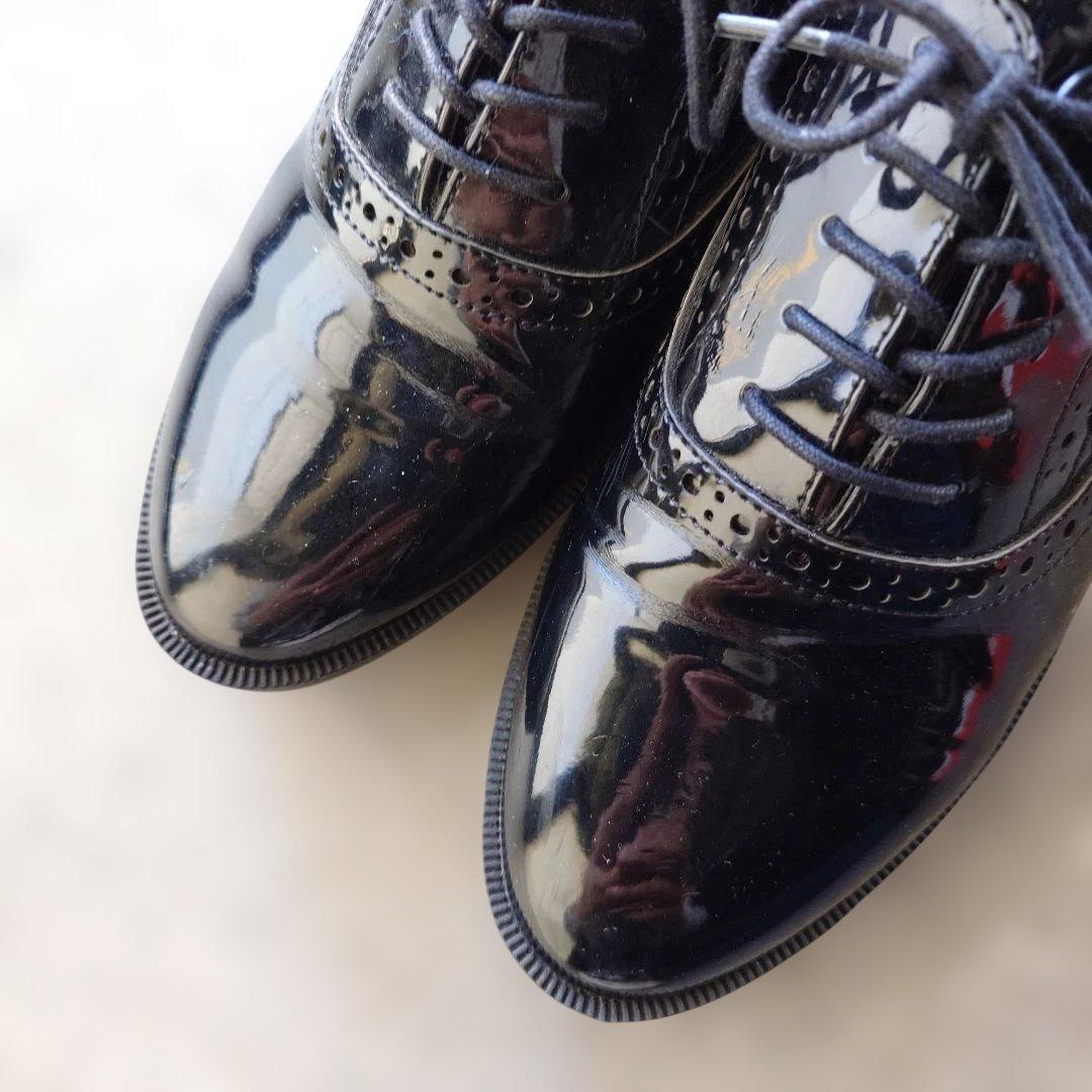 agnes b  enamel leather shoes 23.5cm