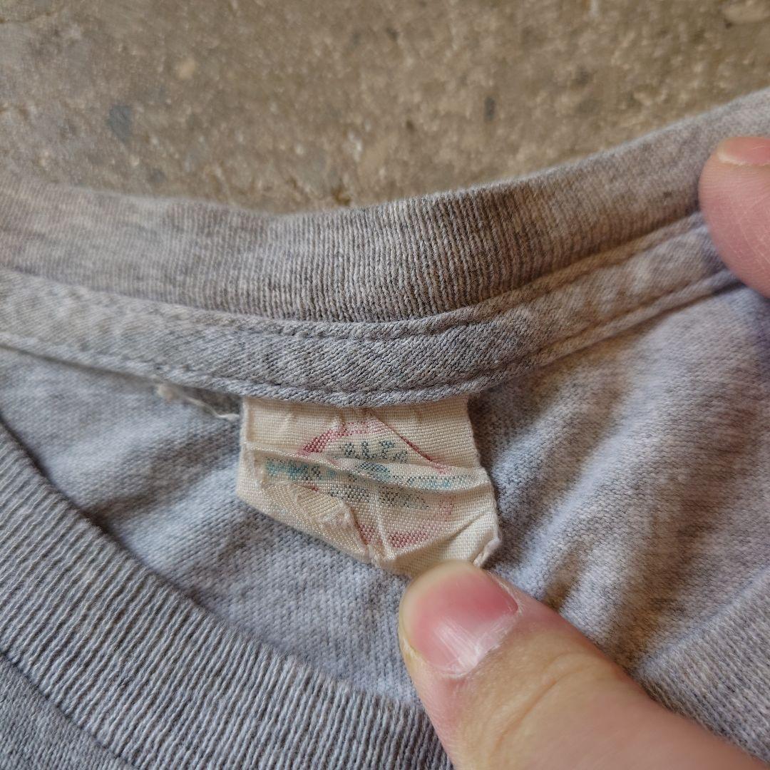 used Bear tee L