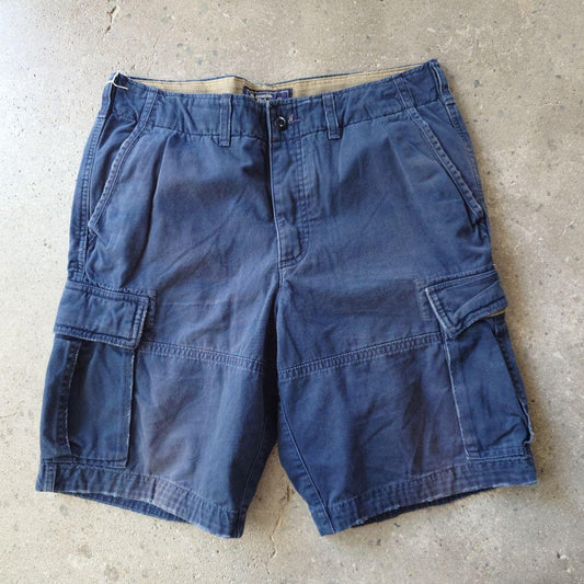 Old abercrombie&fitch cargo shorts W32