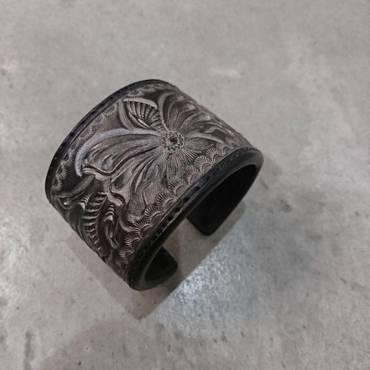 GAIEDE　Leather Carving Bracelet handmade