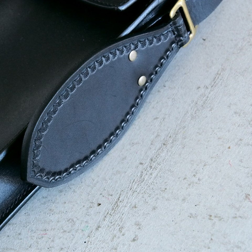 TAHOE LEATHER BOX BAG Blacksteer hide　OKAYAMA SLUB DENIM